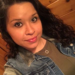 Meet your Posher, Alisha